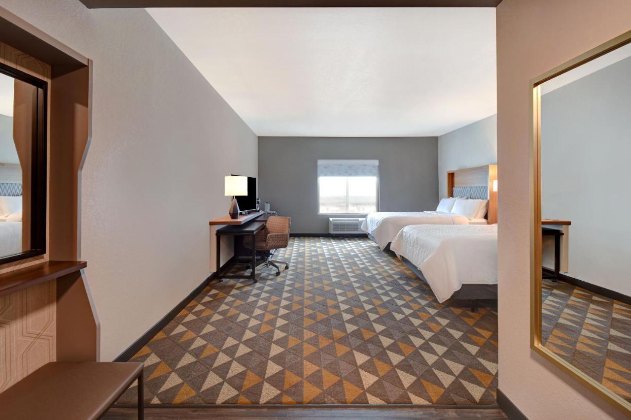 Holiday Inn - Erie By Ihg Exterior photo