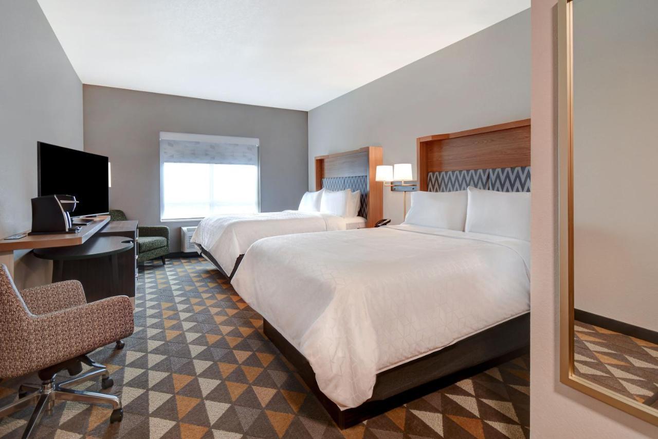 Holiday Inn - Erie By Ihg Exterior photo
